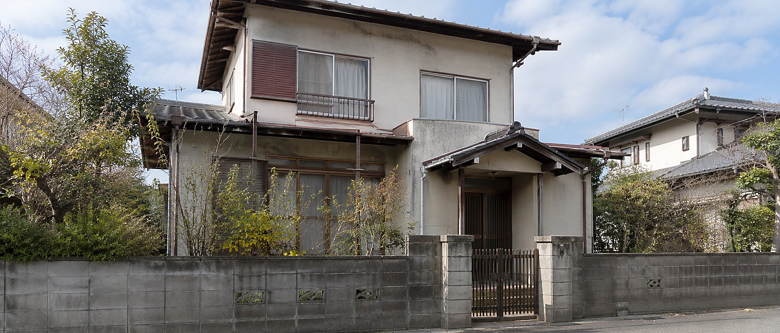 相続した住宅の外観